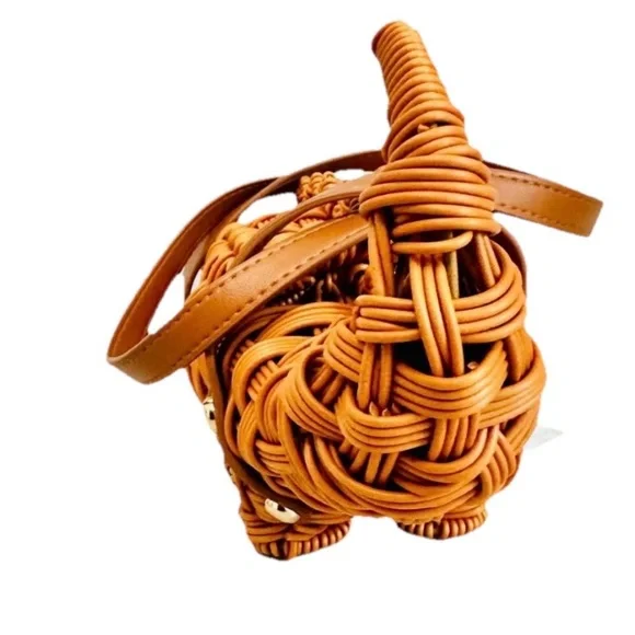 Tommy Bahama Woven Crocodile Novelty Handbag Tan Rattan Statement Purse - Picture 3 of 6